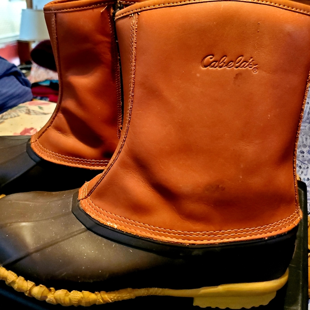 Snow Boots